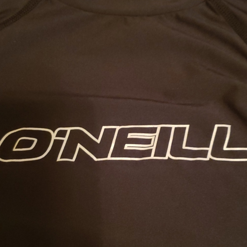 O'Neill  Long sleeve - Picture 2 of 5